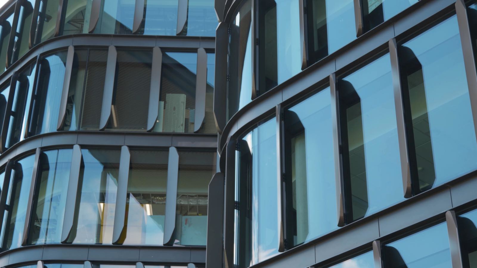 V&G, Architektonické video